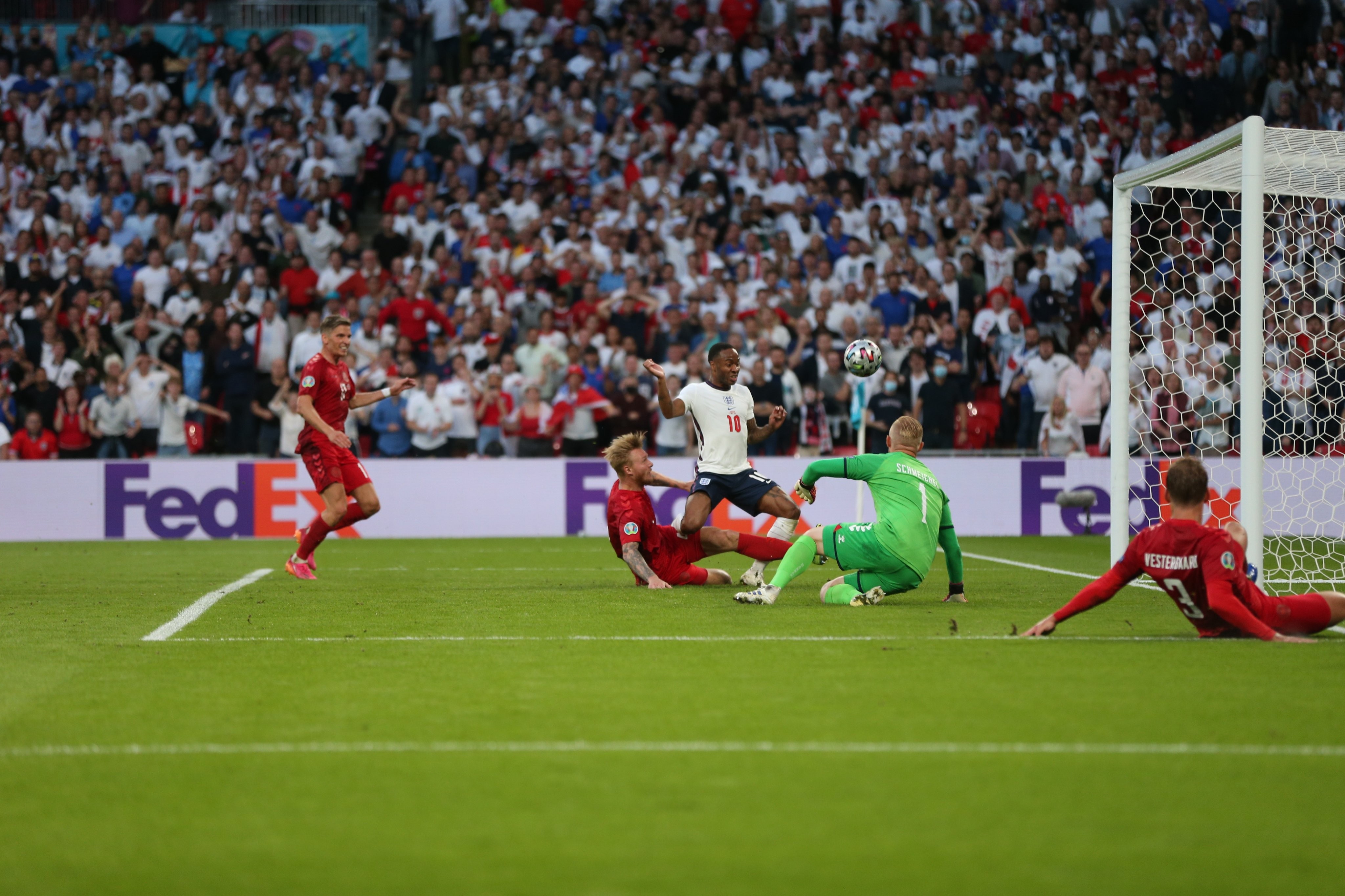 England reach Euro Cup 2020 final for first time